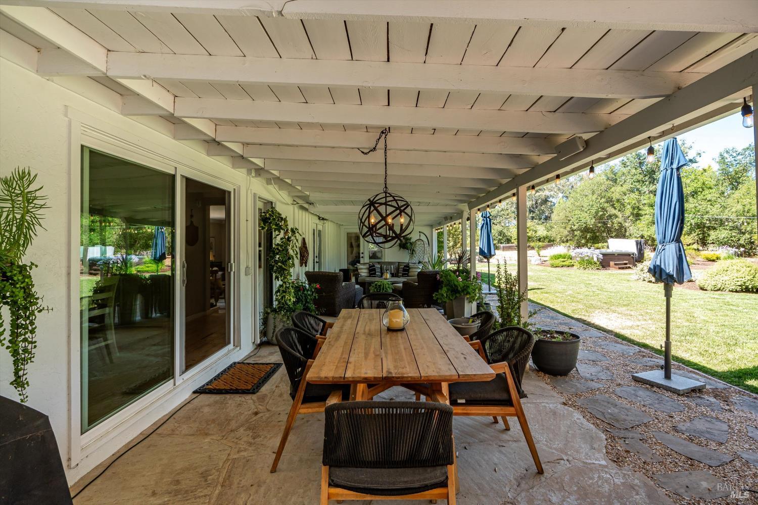 1054 Olive Hill Lane Napa CA 94558