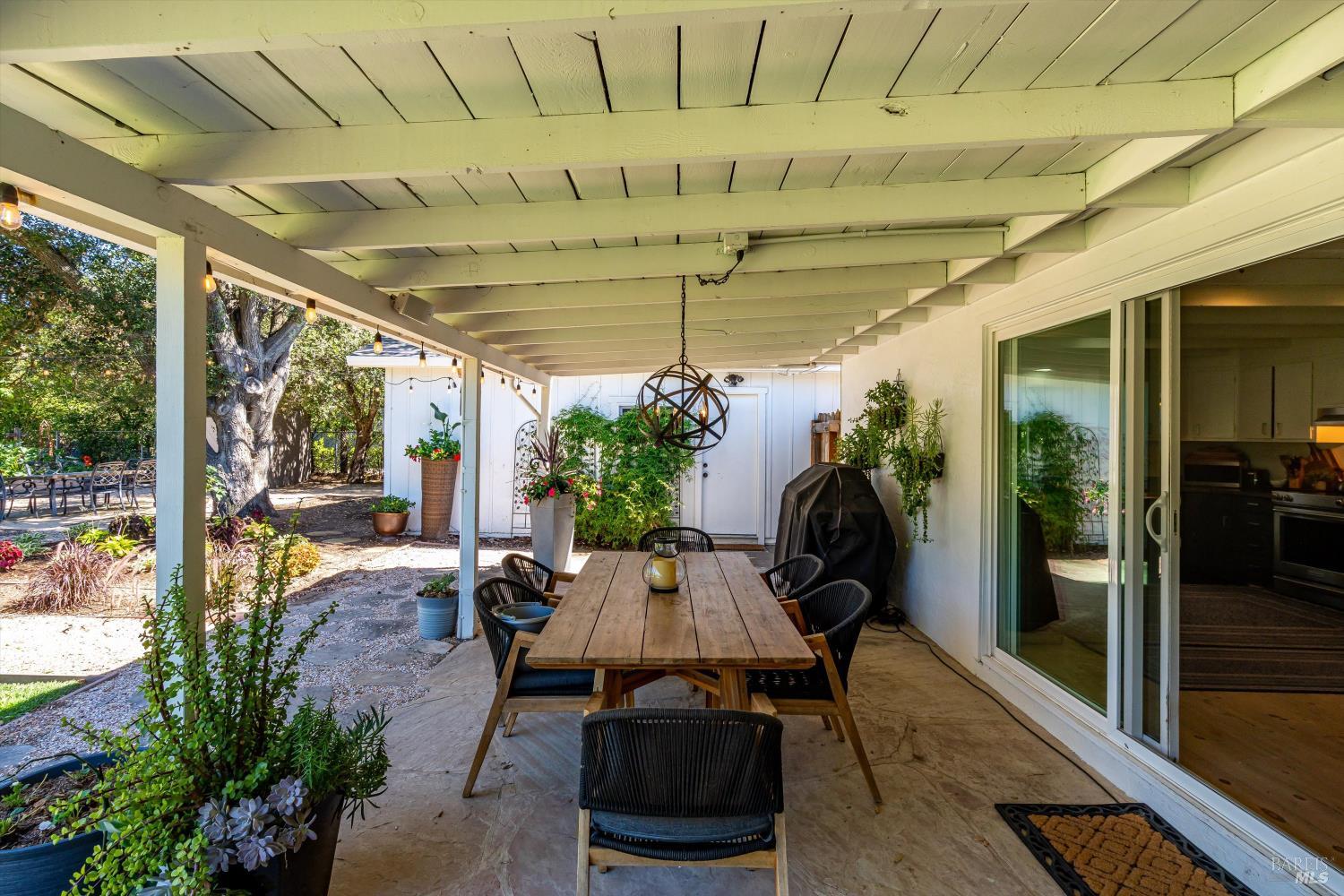 1054 Olive Hill Lane Napa CA 94558