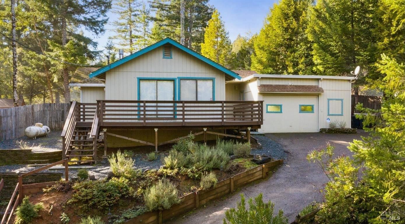 24860 Clover Drive Willits CA 95490