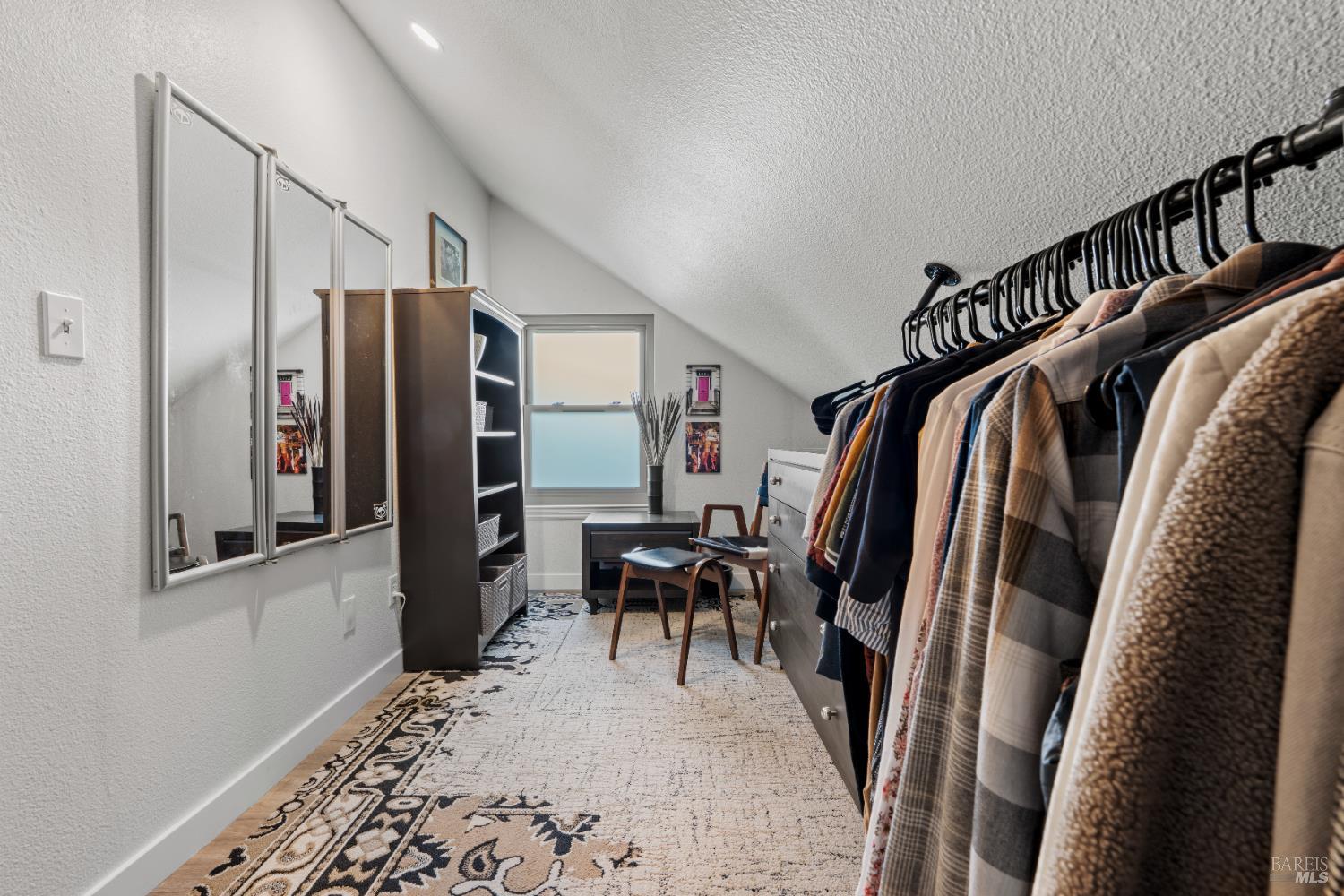 8633 Lancaster Drive Rohnert Park CA 94928