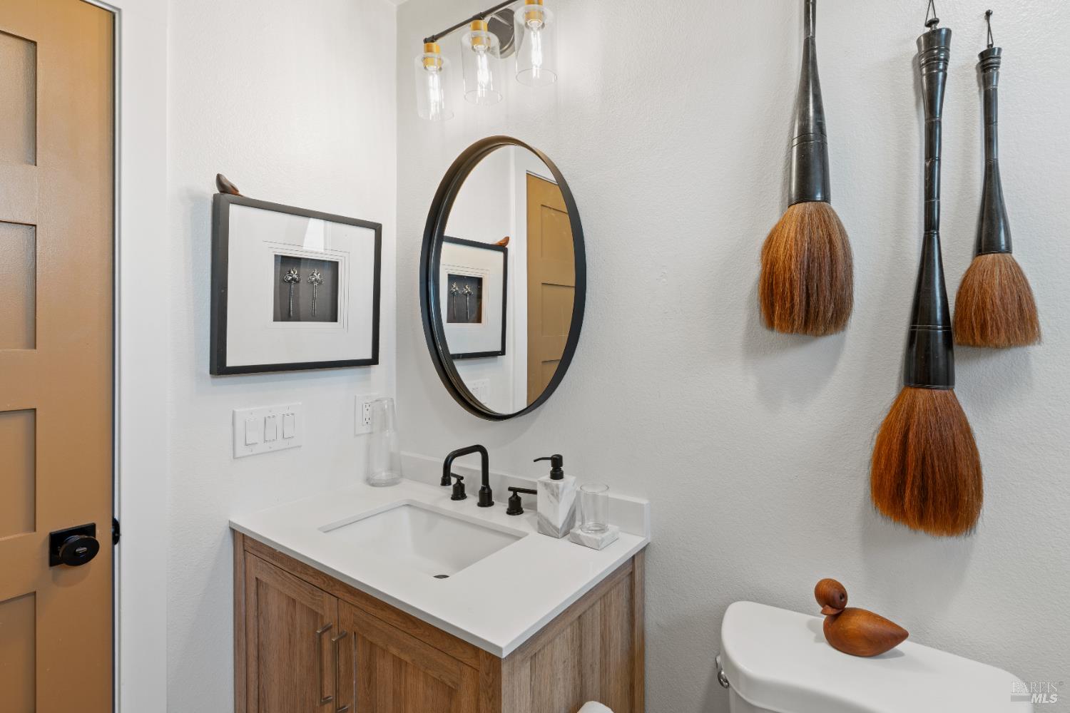 8633 Lancaster Drive Rohnert Park CA 94928