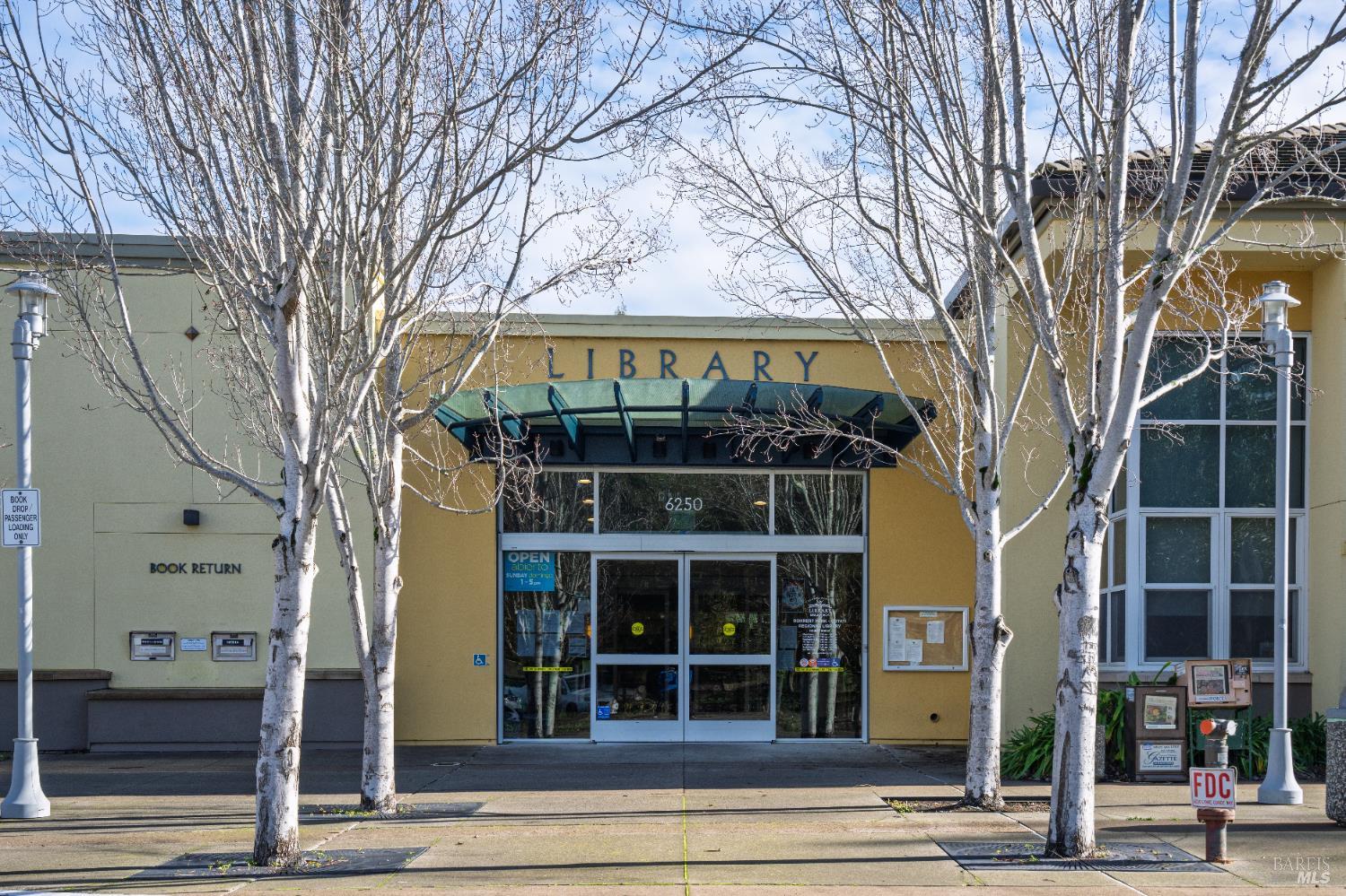 8633 Lancaster Drive Rohnert Park CA 94928