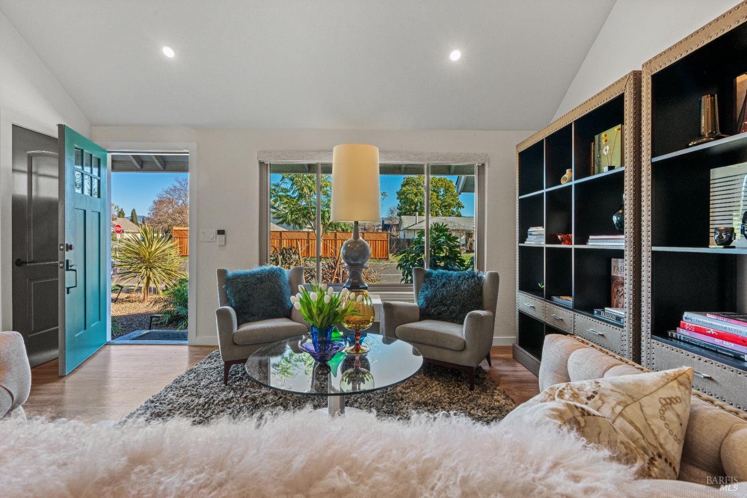 8633 Lancaster Drive Rohnert Park CA 94928
