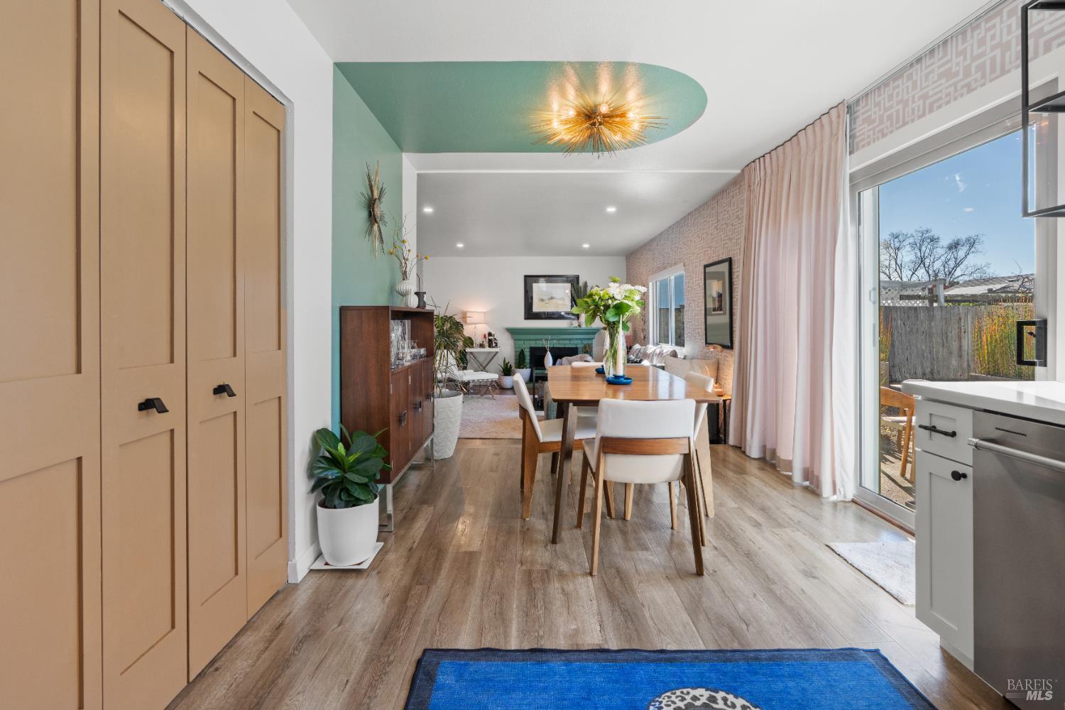 8633 Lancaster Drive Rohnert Park CA 94928