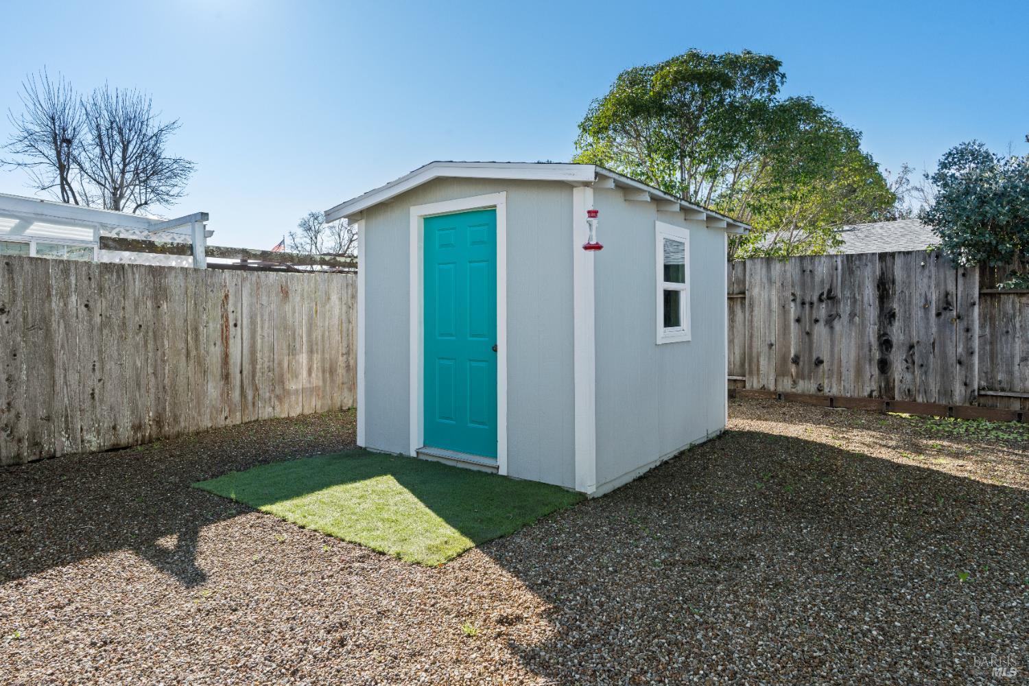 8633 Lancaster Drive Rohnert Park CA 94928