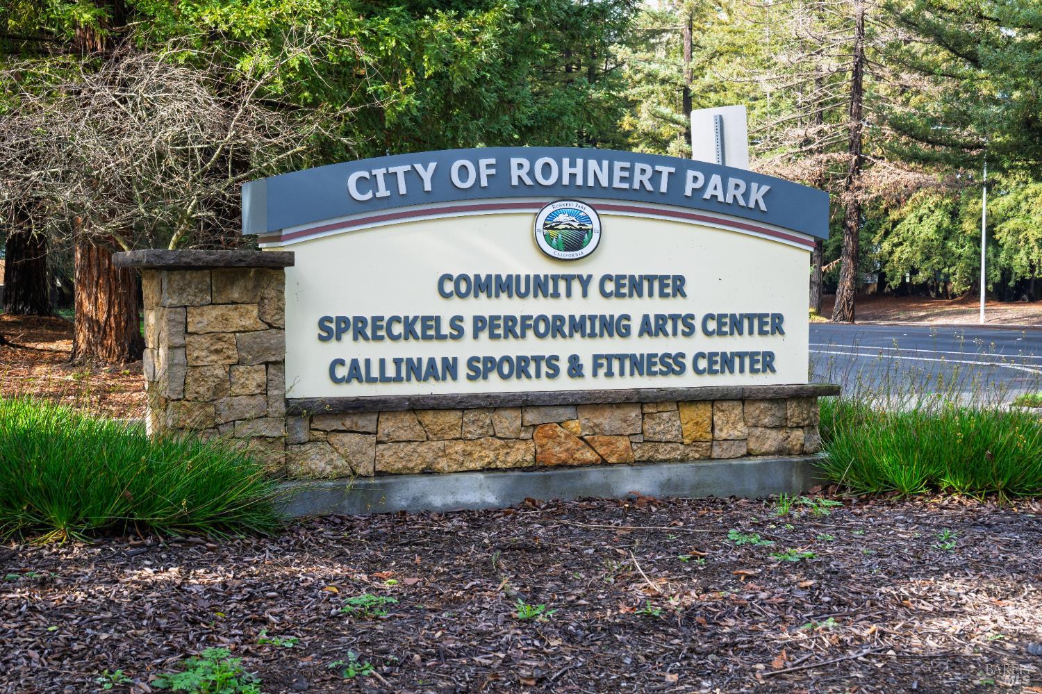 8633 Lancaster Drive Rohnert Park CA 94928
