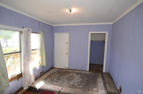 21 Lakeville Street Petaluma CA 94952