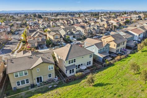 1884 Woodsage Way Santa Rosa CA 95404