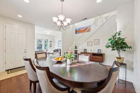 1884 Woodsage Way Santa Rosa CA 95404