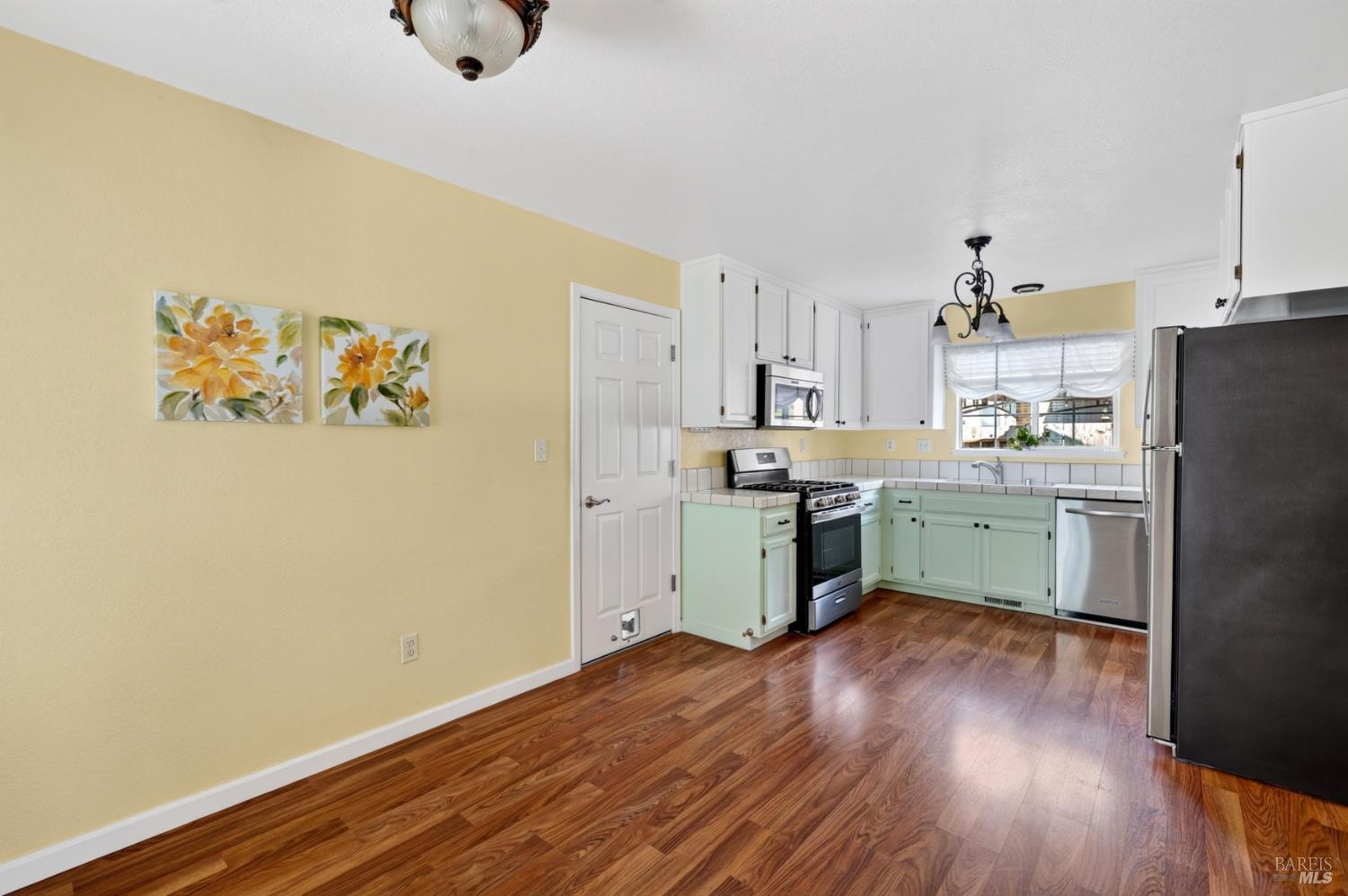 120 William Circle Cloverdale CA 95425