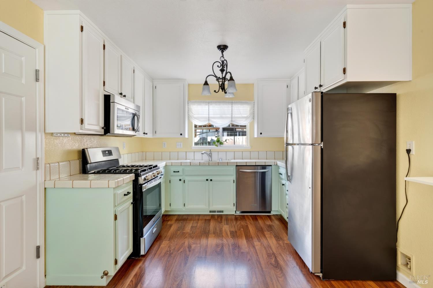 120 William Circle Cloverdale CA 95425