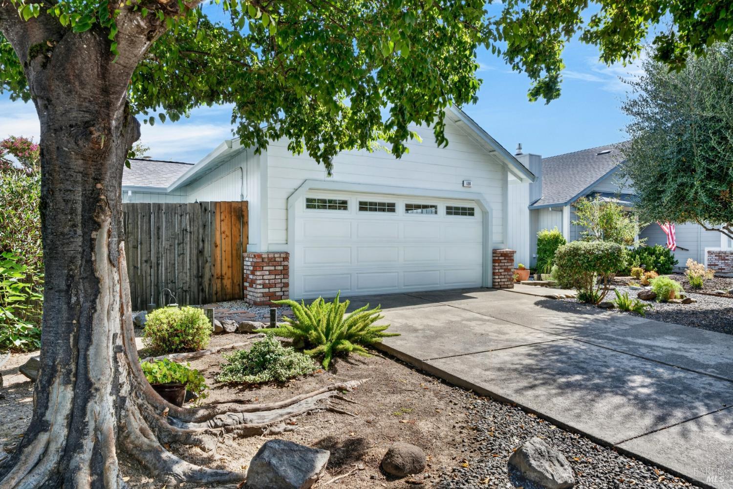 120 William Circle Cloverdale CA 95425