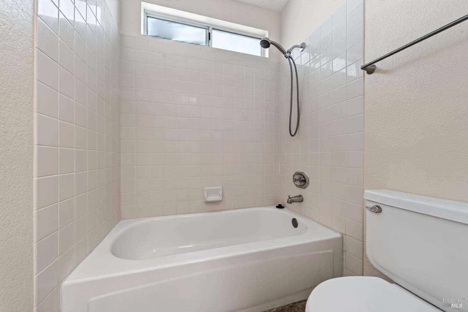 120 William Circle Cloverdale CA 95425