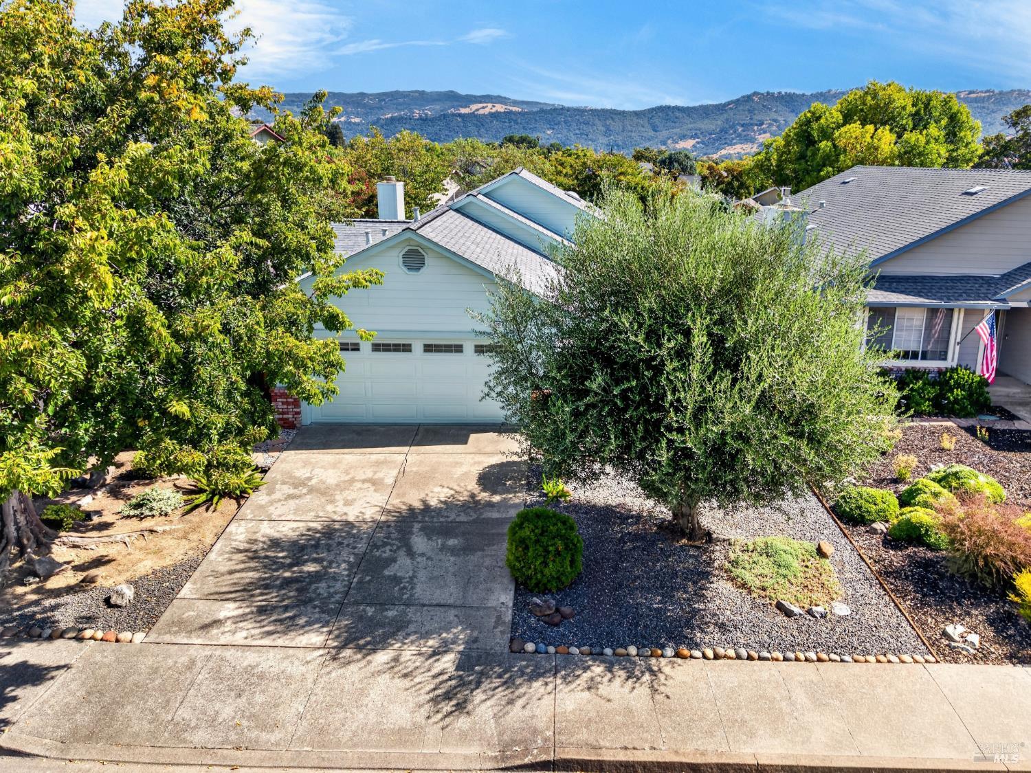 120 William Circle Cloverdale CA 95425