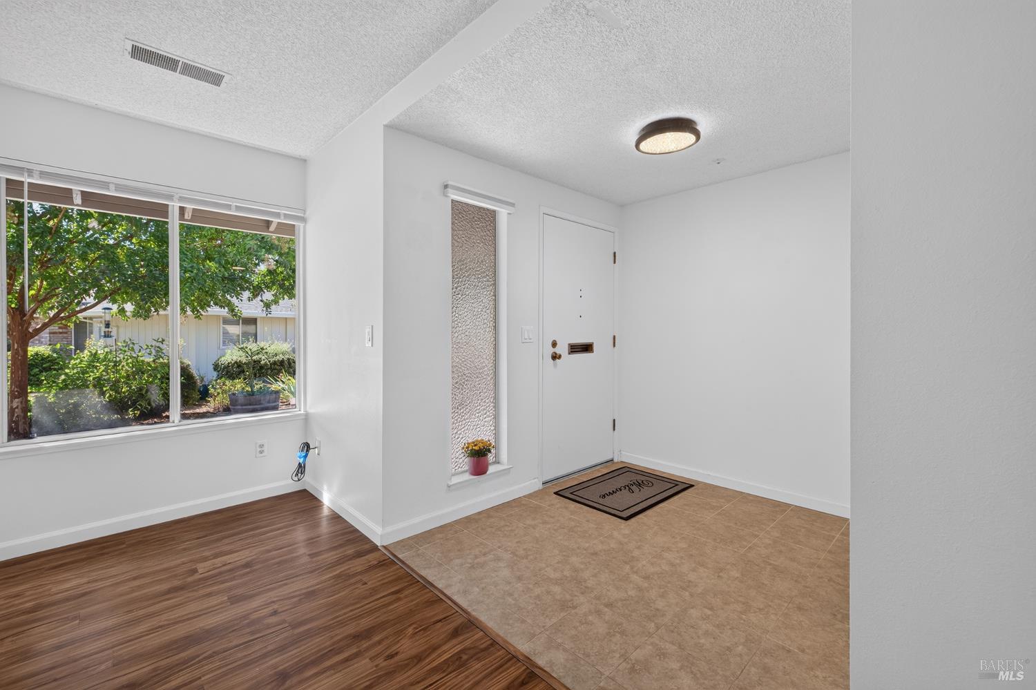 24 Aspen Meadows Circle Santa Rosa CA 95409