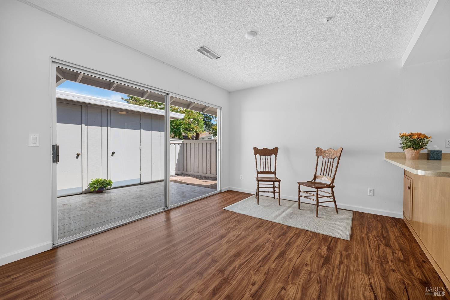 24 Aspen Meadows Circle Santa Rosa CA 95409