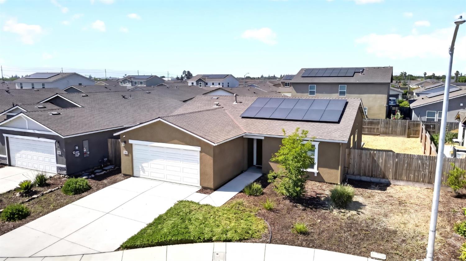 627 Elizabeth Court Merced CA 95341