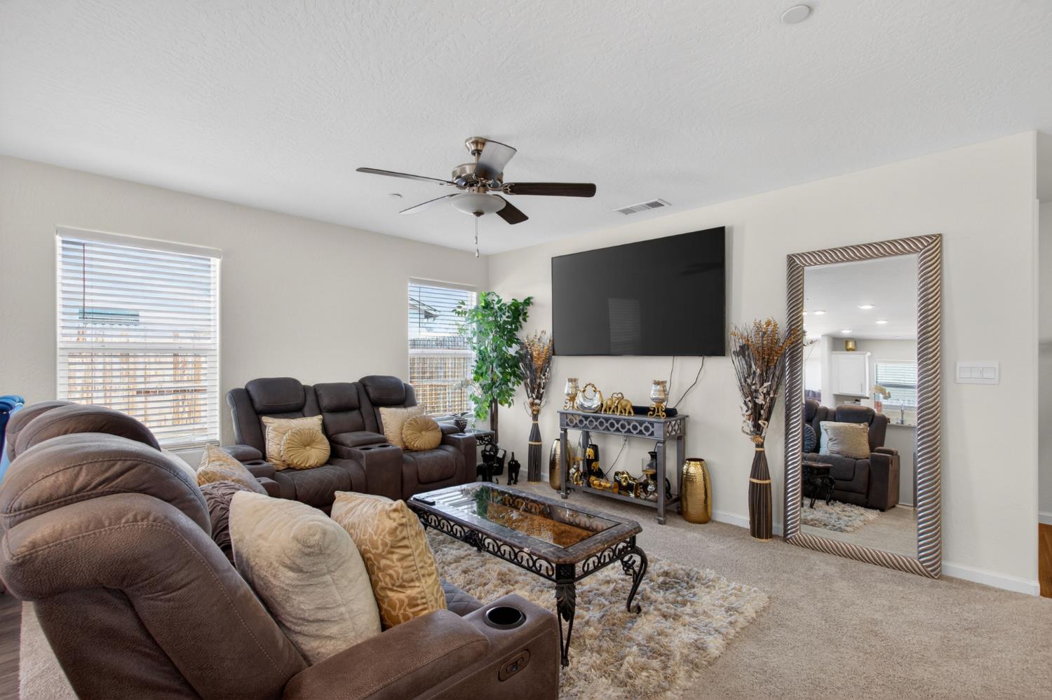 627 Elizabeth Court Merced CA 95341