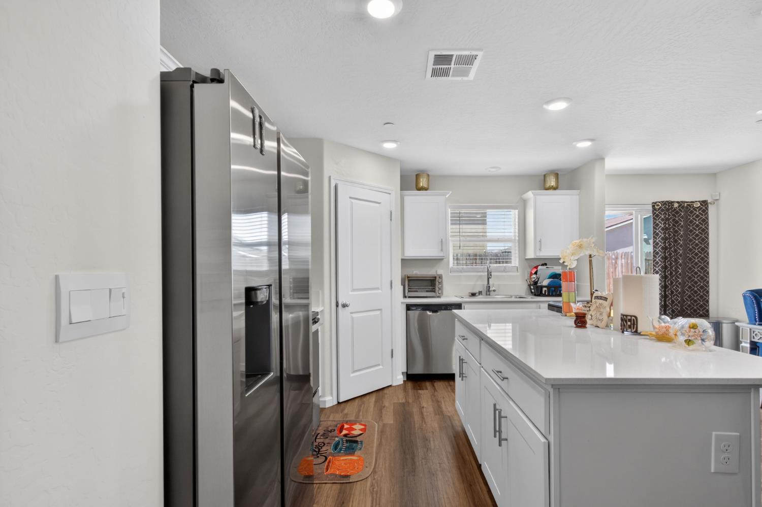 627 Elizabeth Court Merced CA 95341