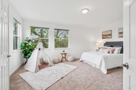 2147 Falcon Ridge Drive Petaluma CA 94954