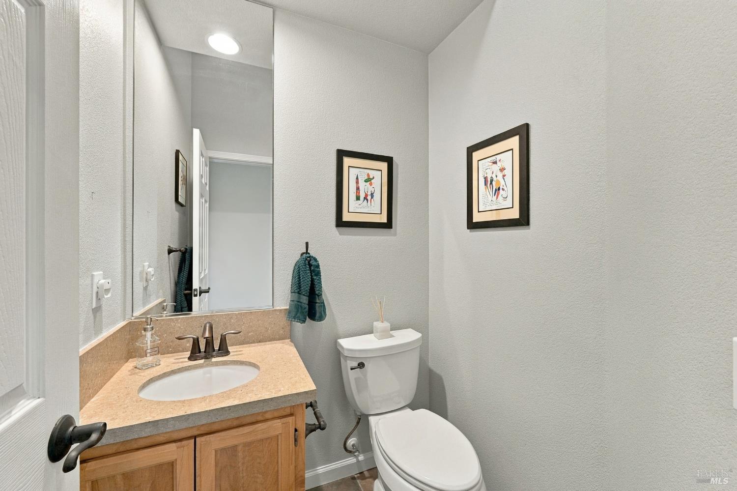 1440 Nighthawk Drive Santa Rosa CA 95409