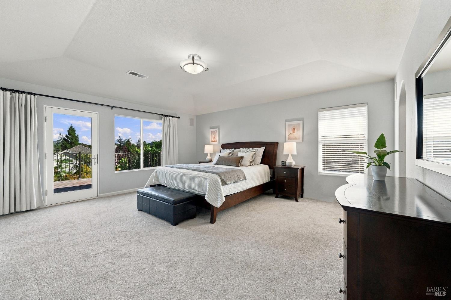 1440 Nighthawk Drive Santa Rosa CA 95409