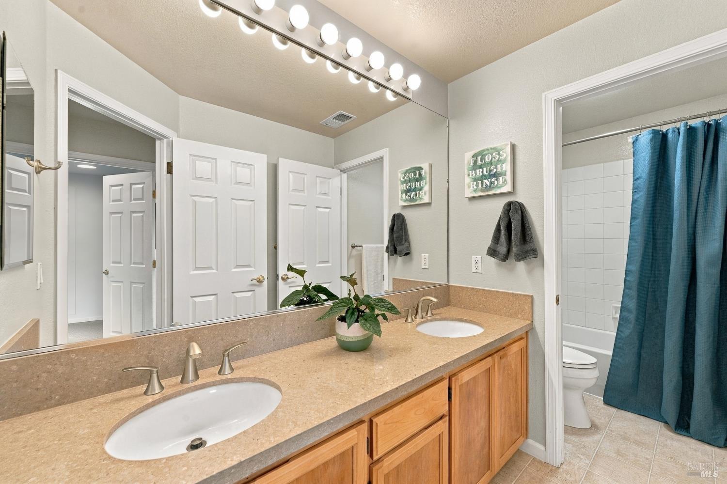 1440 Nighthawk Drive Santa Rosa CA 95409