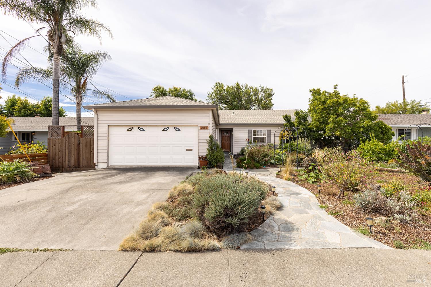 204 Sutter Street Petaluma CA 94954