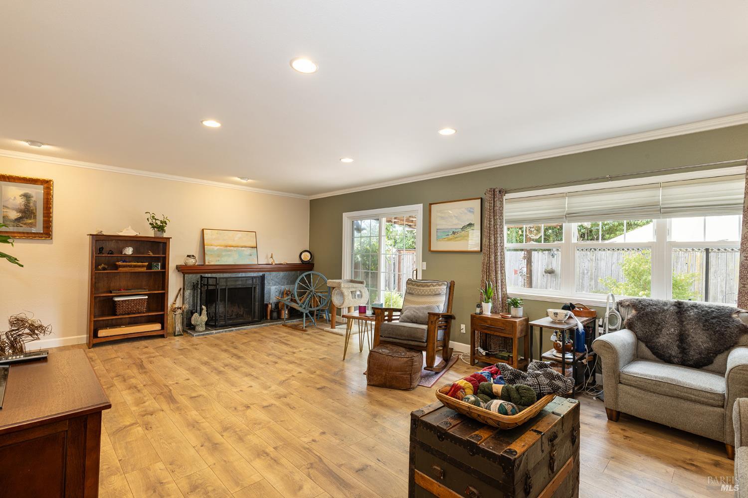 204 Sutter Street Petaluma CA 94954