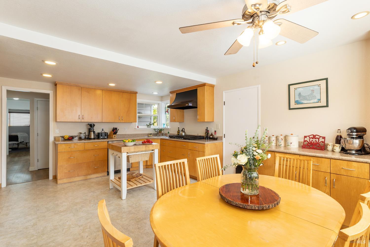 204 Sutter Street Petaluma CA 94954