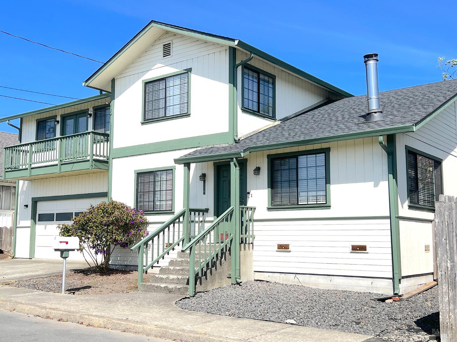 116 Spring Street Fort Bragg CA 95437