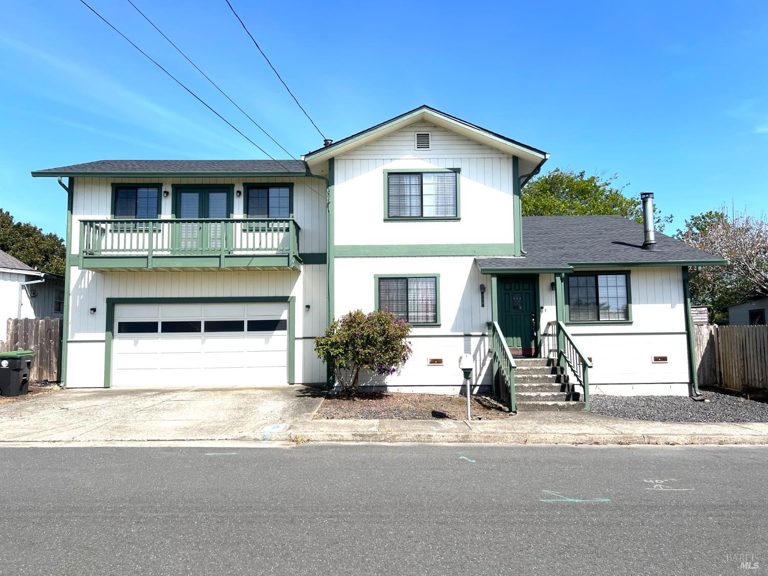116 Spring Street Fort Bragg CA 95437