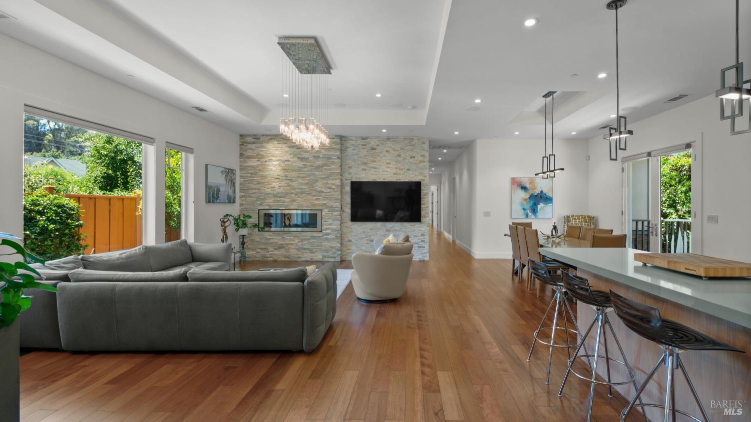 21 Eye Street San Rafael CA 94901