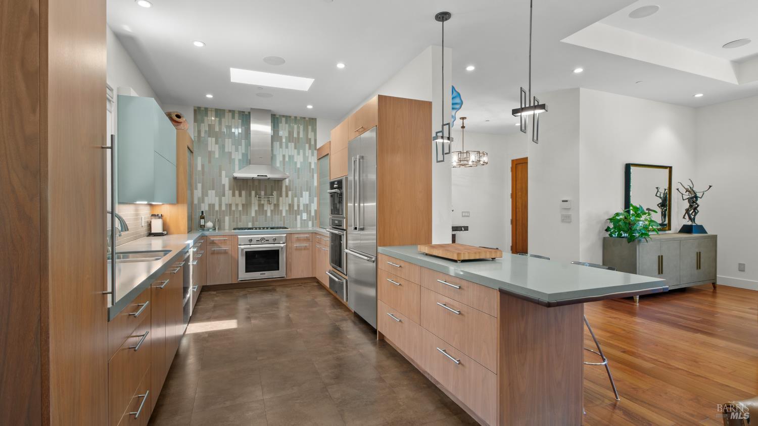 21 Eye Street San Rafael CA 94901
