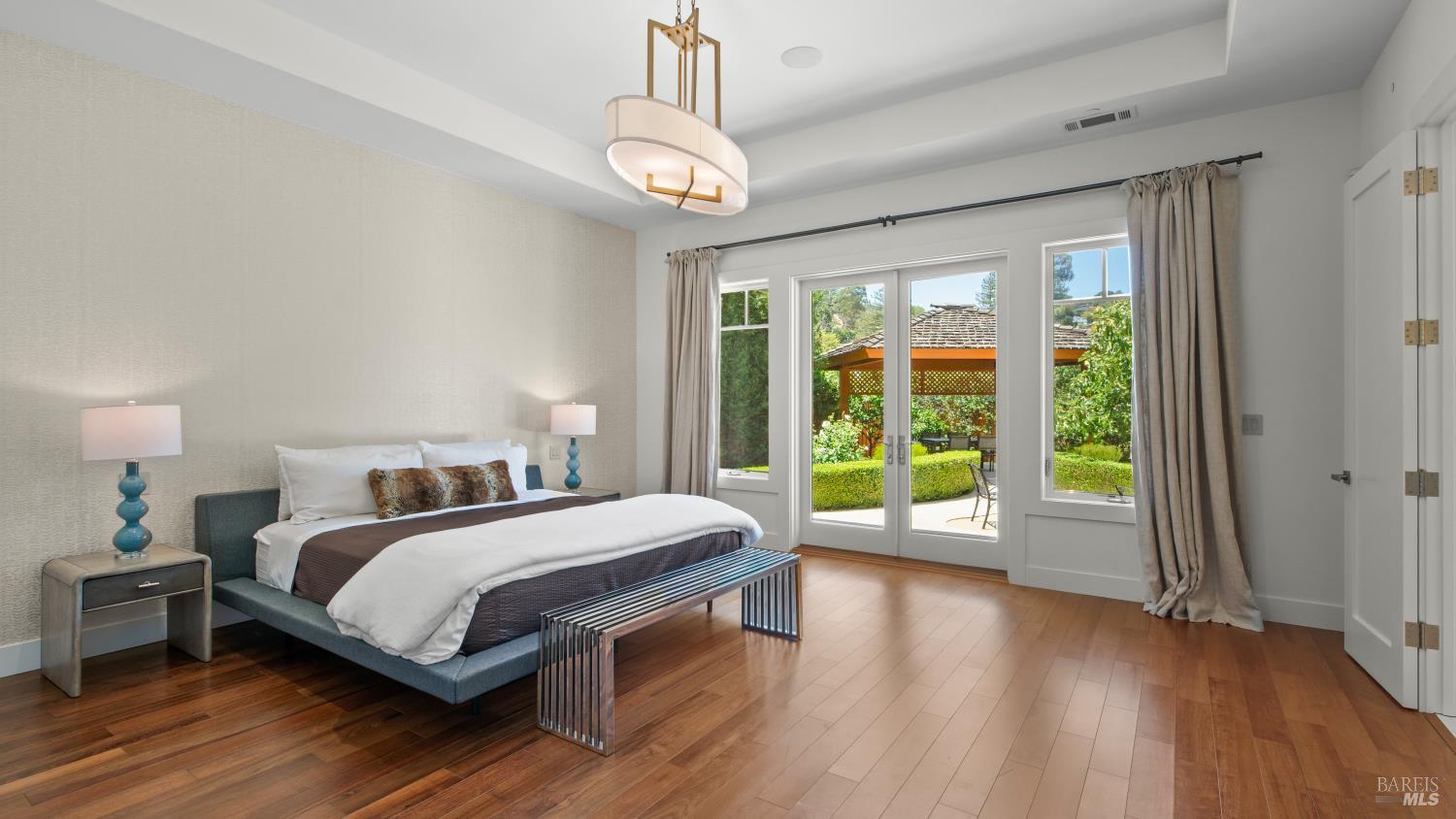 21 Eye Street San Rafael CA 94901