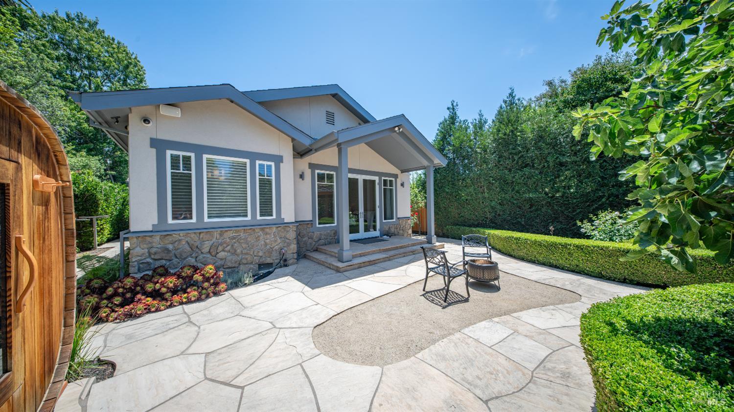 21 Eye Street San Rafael CA 94901