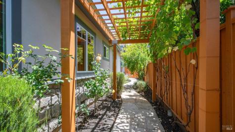 21 Eye Street San Rafael CA 94901