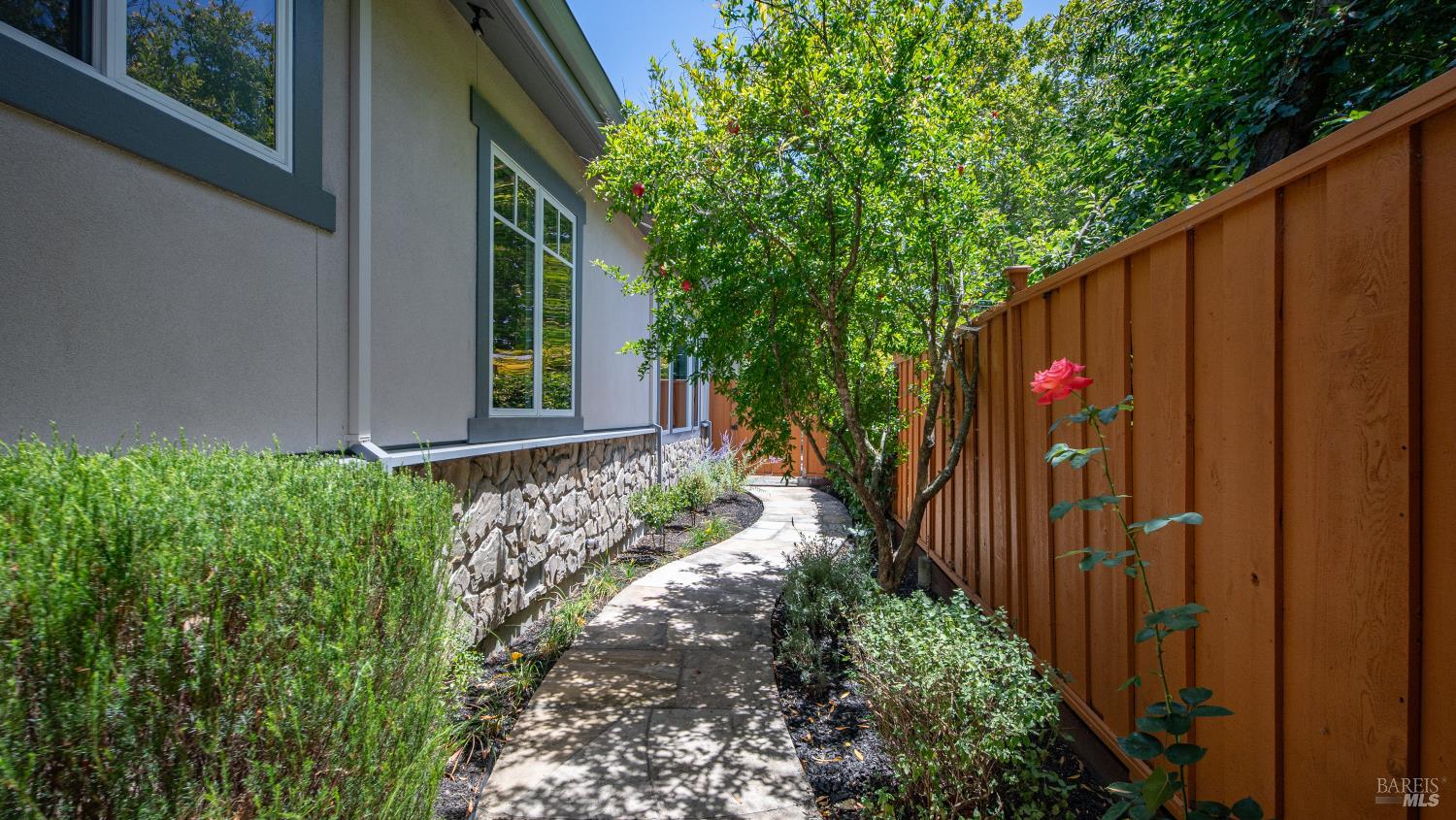 21 Eye Street San Rafael CA 94901