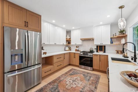 75 San Carlos Way Novato CA 94945