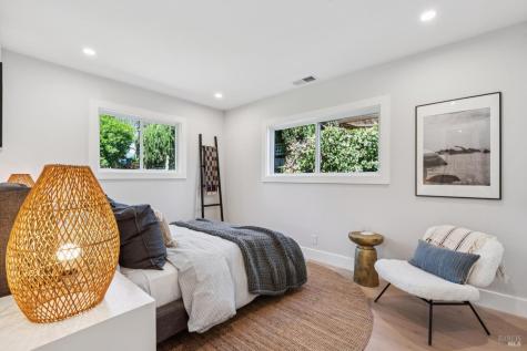 75 San Carlos Way Novato CA 94945