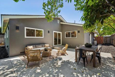 75 San Carlos Way Novato CA 94945