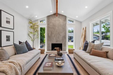 75 San Carlos Way Novato CA 94945