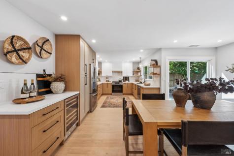 75 San Carlos Way Novato CA 94945
