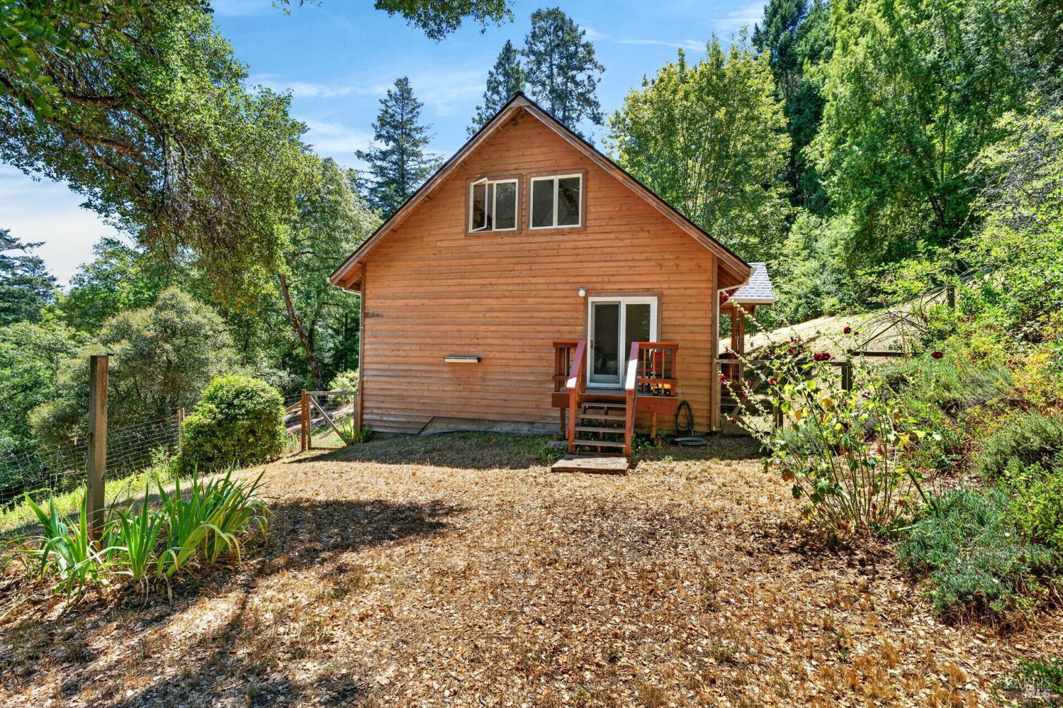 7601 Peachland Road Boonville CA 95415
