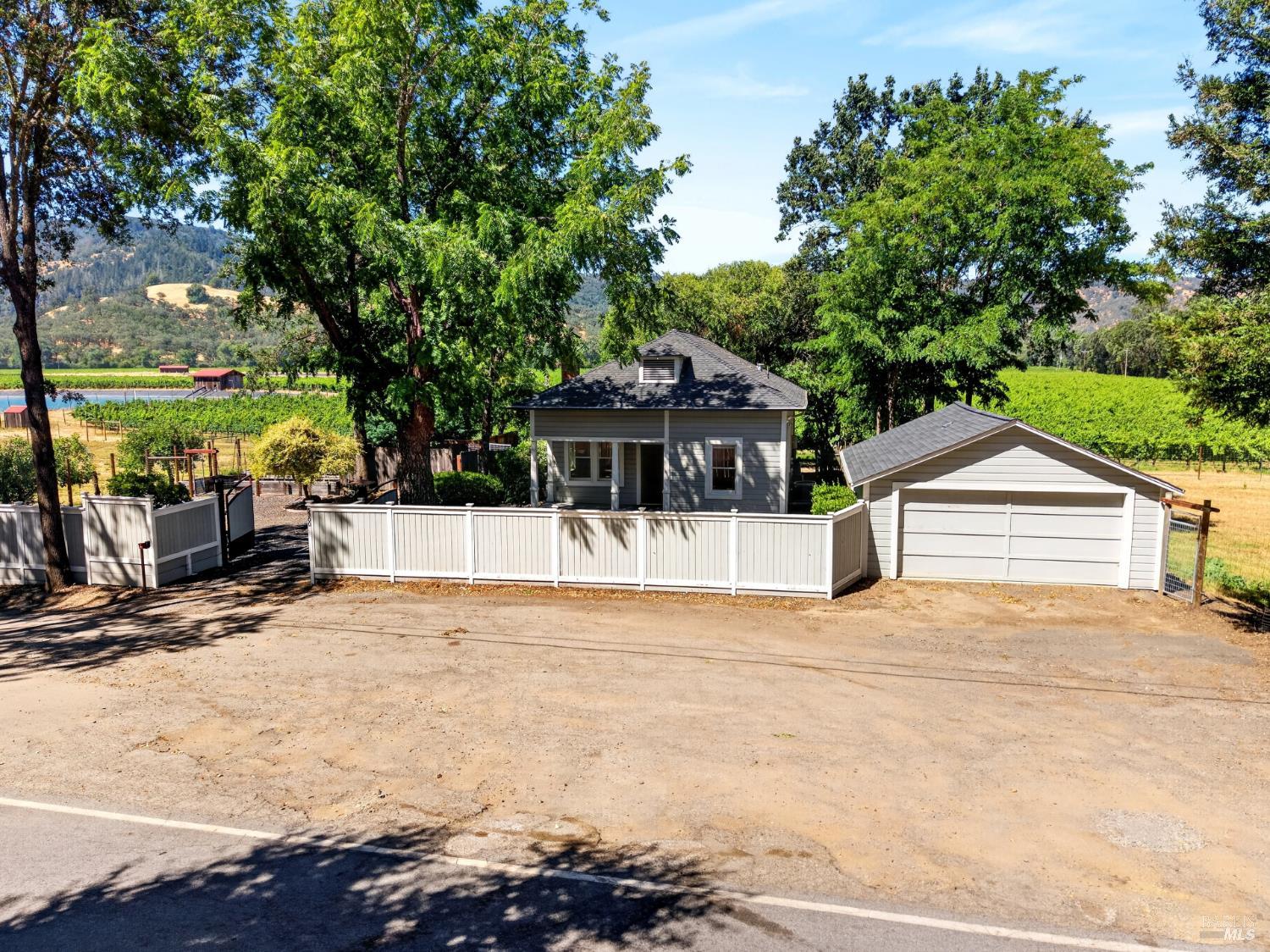 Ukiah CA, 5300 Old River Road