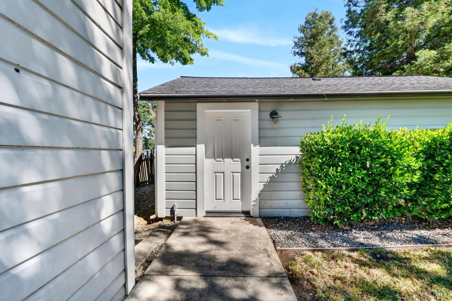 5300 Old River Road Ukiah CA 95482