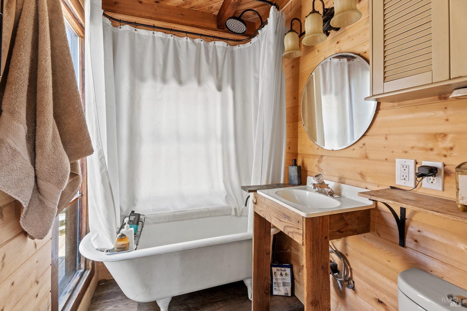 34010 Shimmins Ridge Road Willits CA 95490