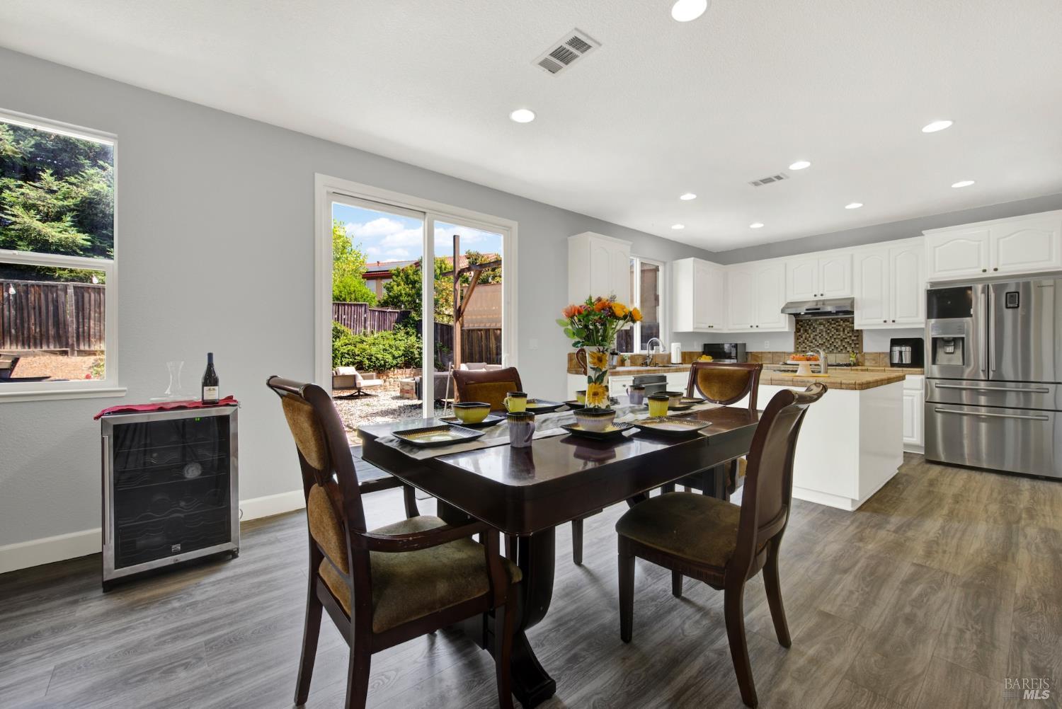 518 Canterbury Circle Vacaville CA 95687