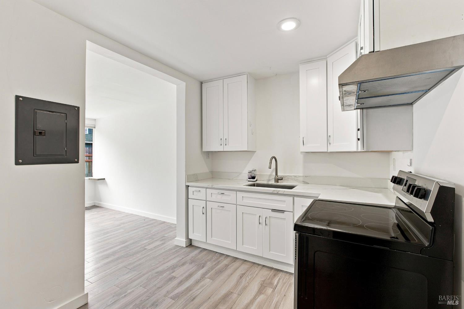 17452 Orchard Avenue Guerneville CA 95446