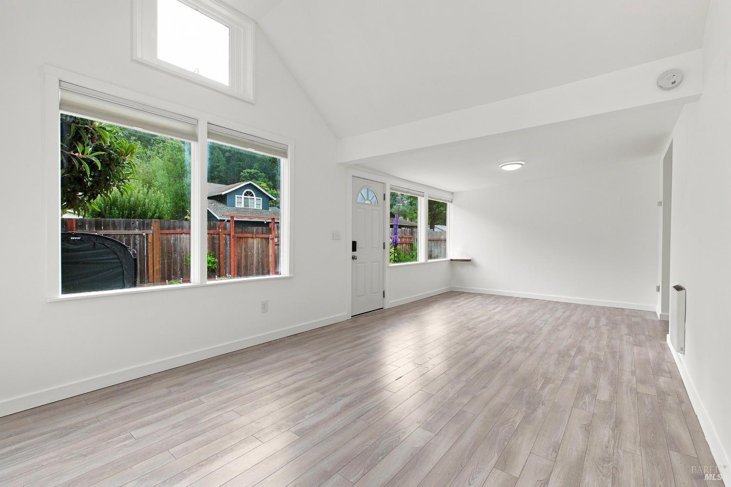 17452 Orchard Avenue Guerneville CA 95446